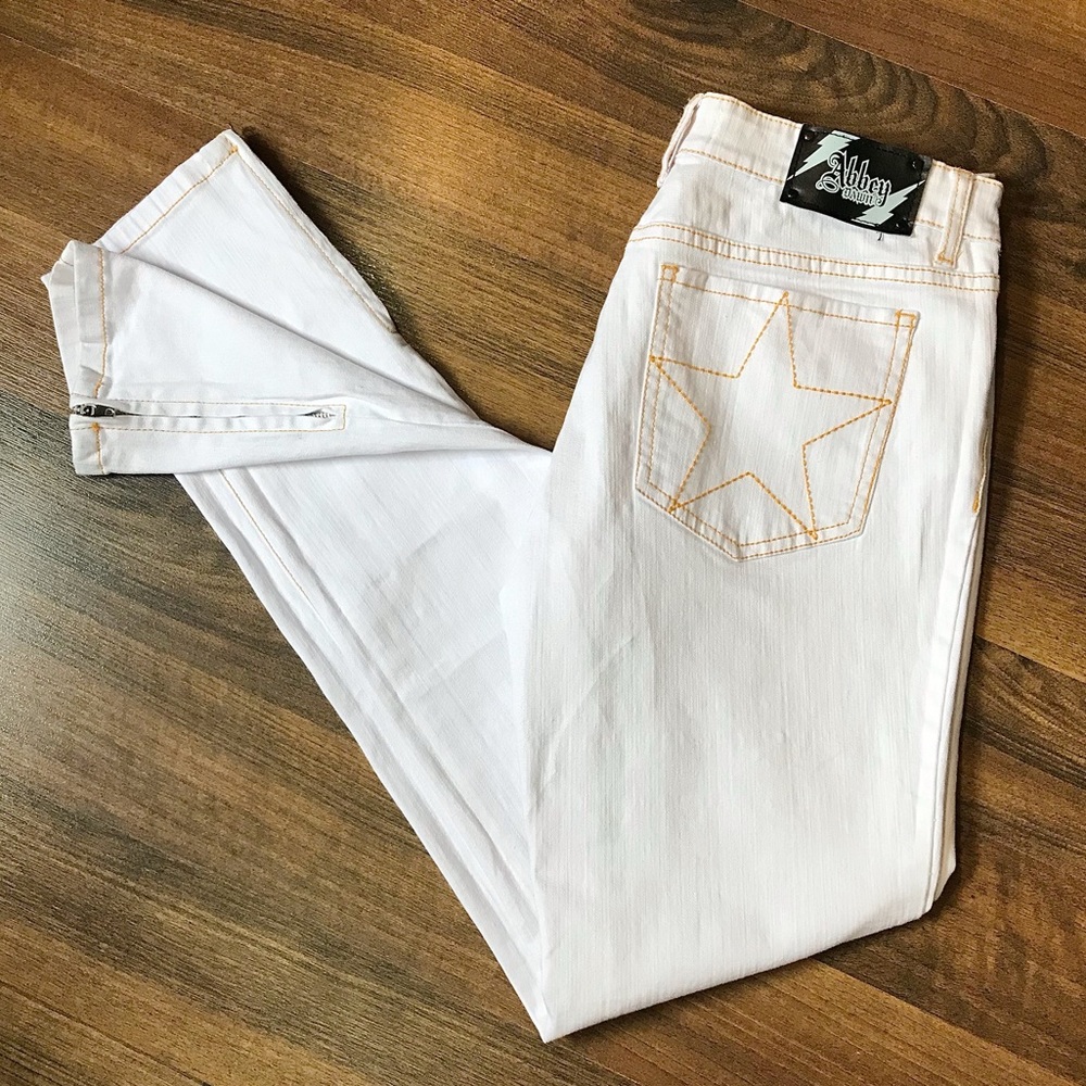 Abbey Dawn by Avril Lavigne white skinny jeans with embroidered star pockets